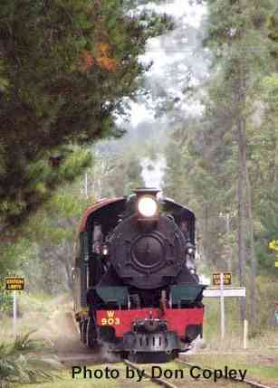 W903 approaching Dwellingup