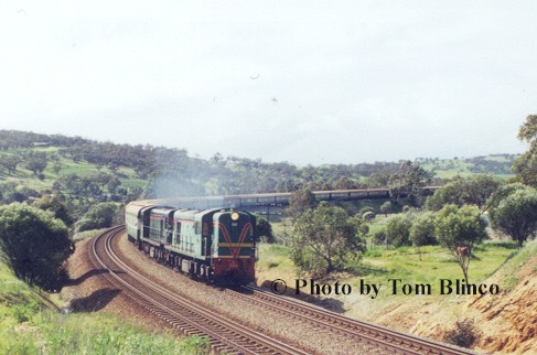 The double headed Avon Descent Train heads back down the valley out of West Toodyay yard after running around