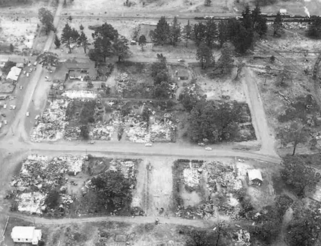 Dwellingup Townsite 1961 after fires. The railway can be seen to the top of the picture